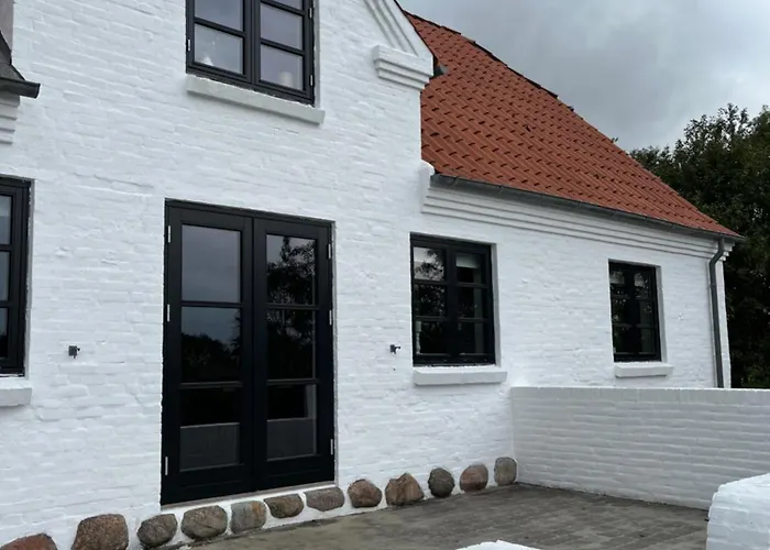 Oustrupgard * Egtved